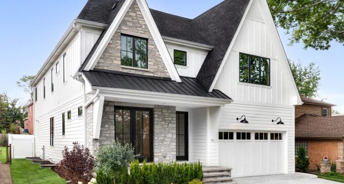 White Siding with Black Trim: Exterior Design Trends